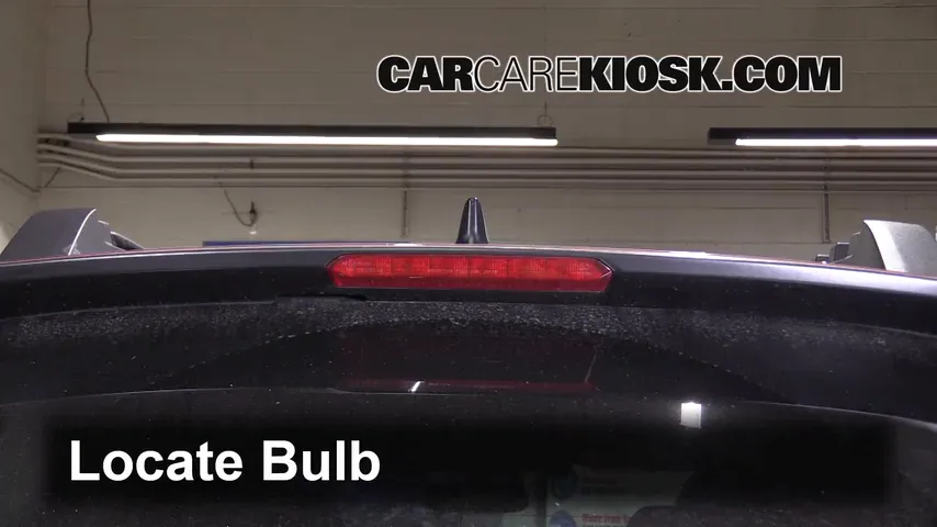 2016 Subaru Outback 2.5i Premium 2.5L 4 Cyl. Lights Center Brake Light (replace bulb)